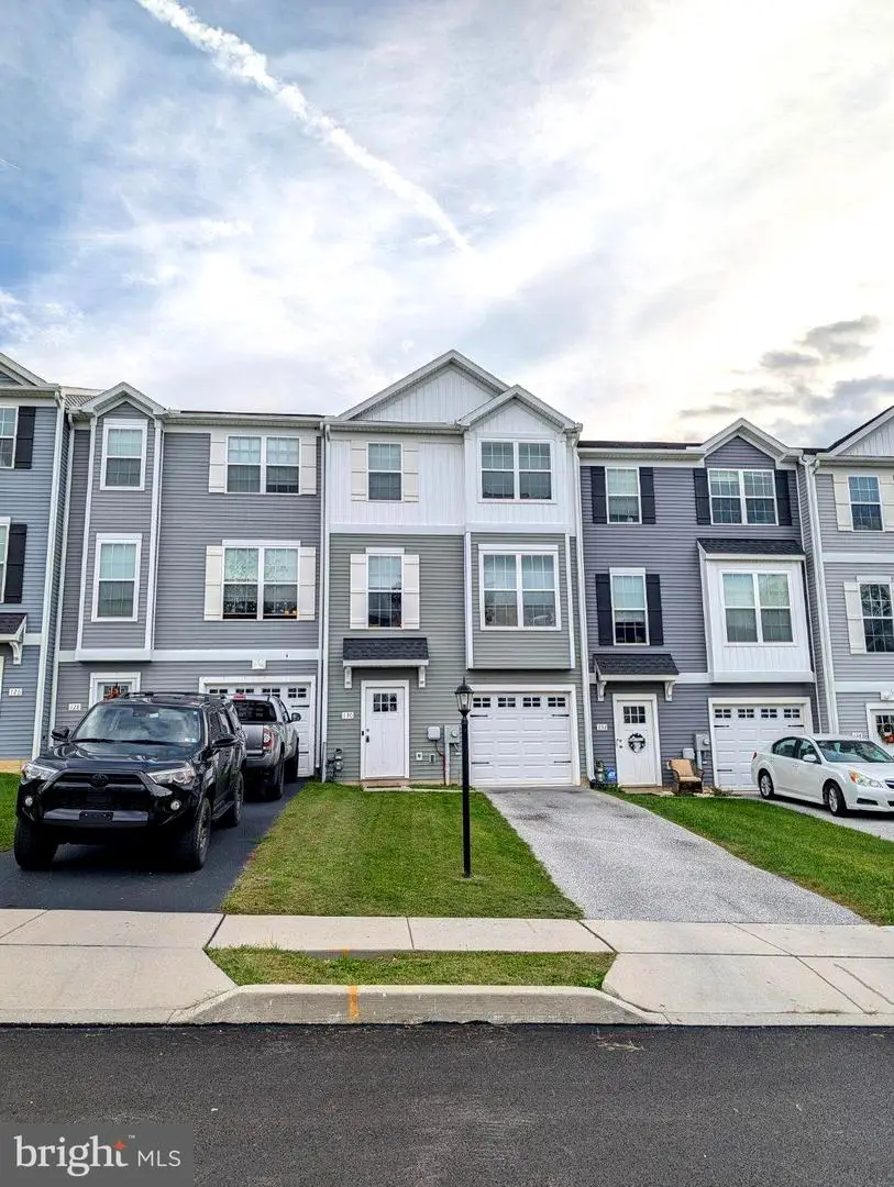 130 Overlook Dr, Hanover, PA 17331 - #2