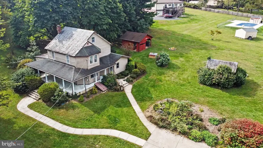 1086 Flintville Rd, Delta, PA 17314 - #3