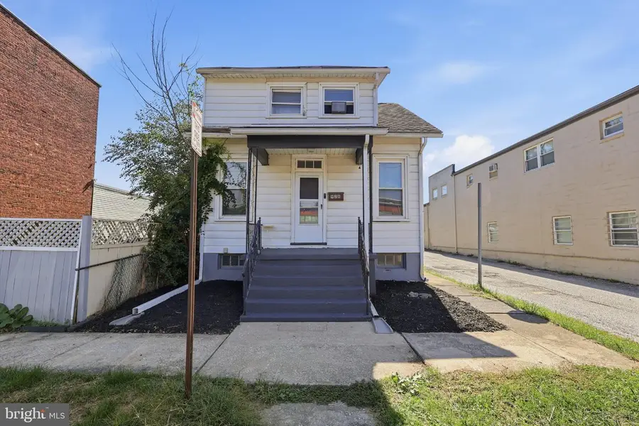 928 Elm St, York, PA 17403 - #3