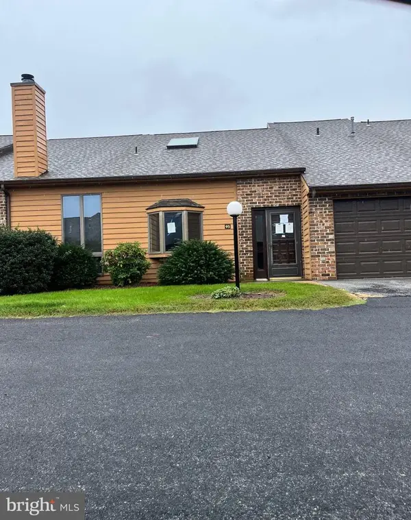 95 Westview Manor #95, YORK, PA 17408