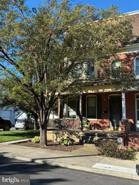 564 Lancaster Ave, YORK, PA 17403