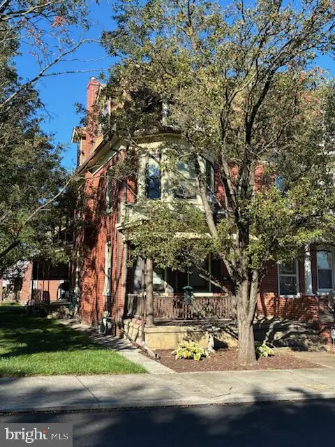 564 Lancaster Ave, York, PA 17403 - #2