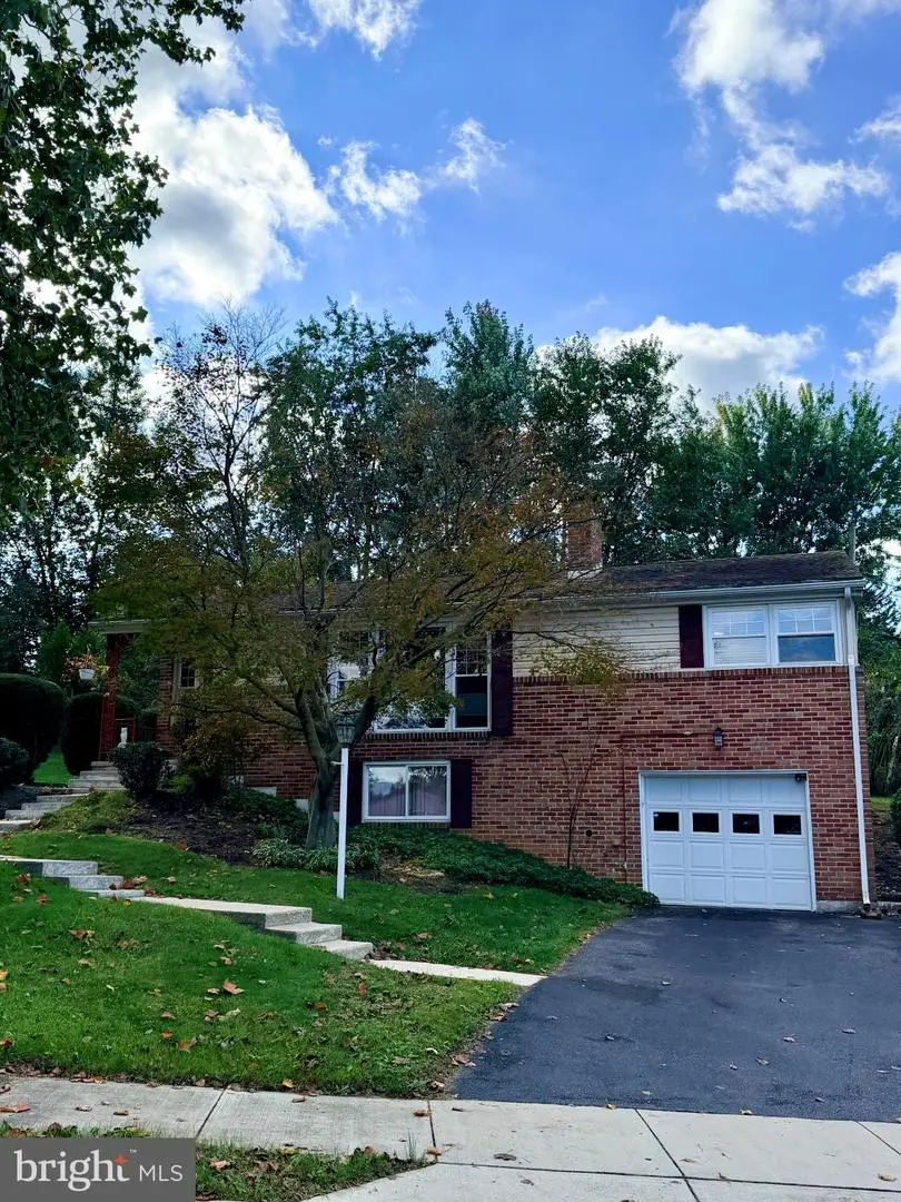 2480 Auburn Rd, York, PA 17402 - #2