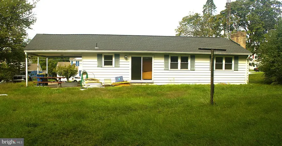 477 Pumping Station Rd, Hanover, PA 17331 - #3