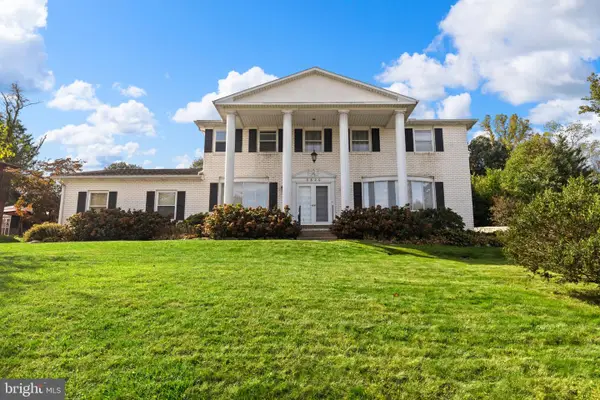 3620 Cayuga Ln, YORK, PA 17402