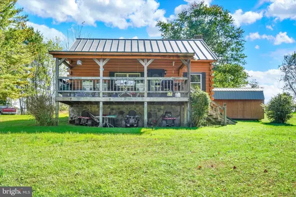 128 South St, SEVEN VALLEYS, PA 17360