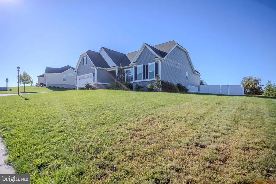 225 Ripple Dr, Hanover, PA 17331 - #3