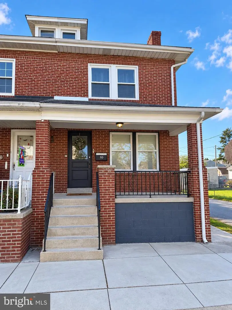 10 N Pearl St, York, PA 17404 - #1