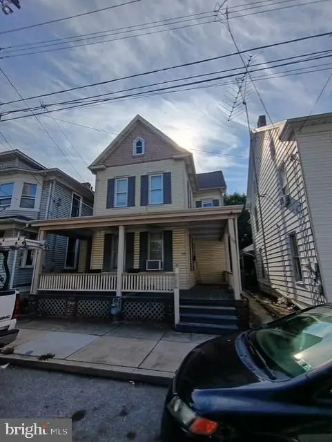 109 S Pleasant St, HANOVER, PA 17331
