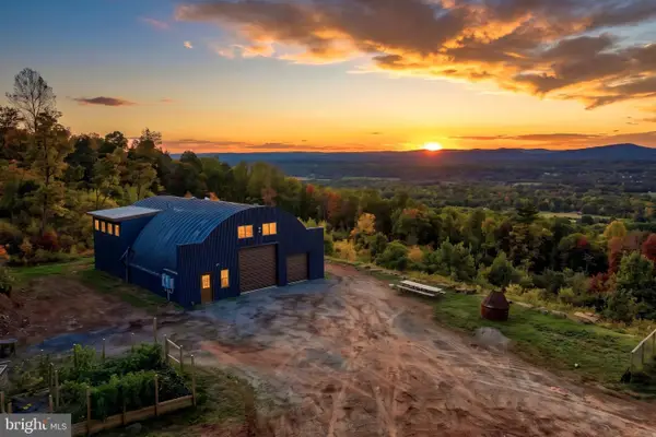 5718 Bull Rd, DOVER, PA 17315