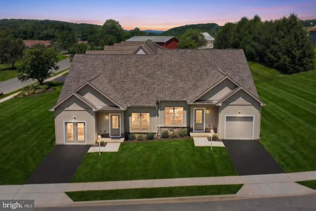 162 Heather Glen Dr, Red Lion, PA 17356 - #1