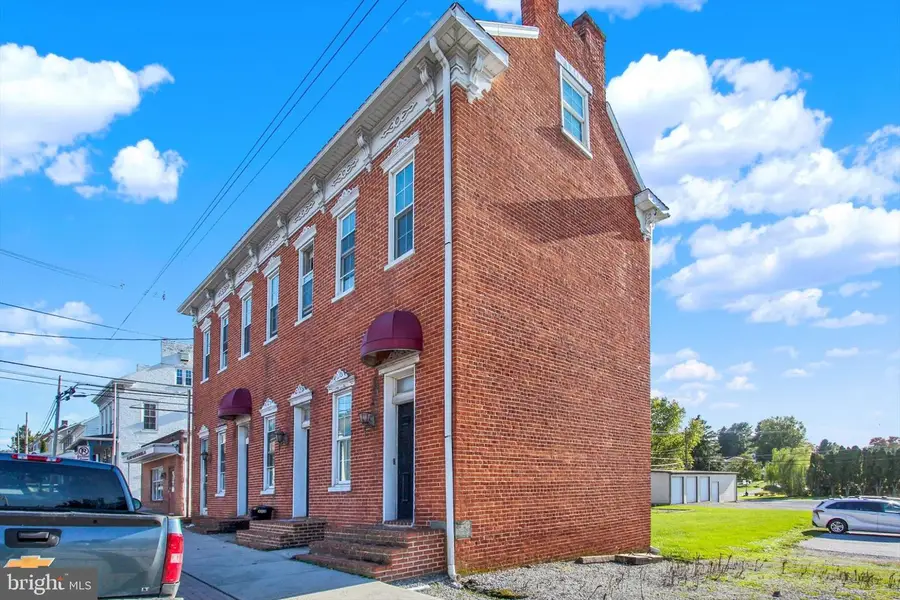 9 Baltimore St, Spring Grove, PA 17362 - #3