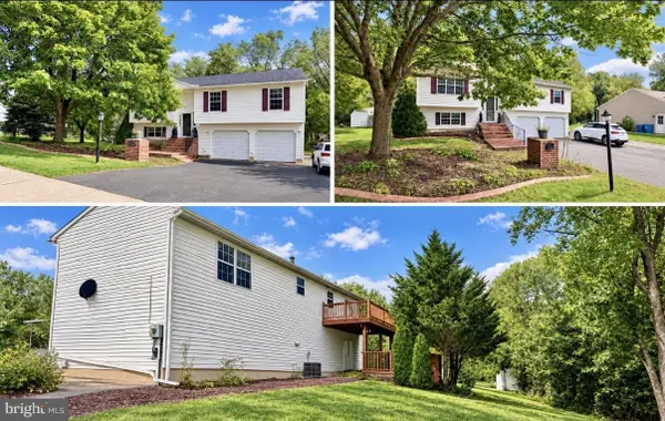 310 Abbey Dr, MT WOLF, PA 17347