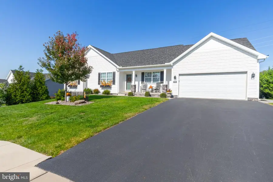 199 Cedarlyn Dr, York, PA 17408 - #3