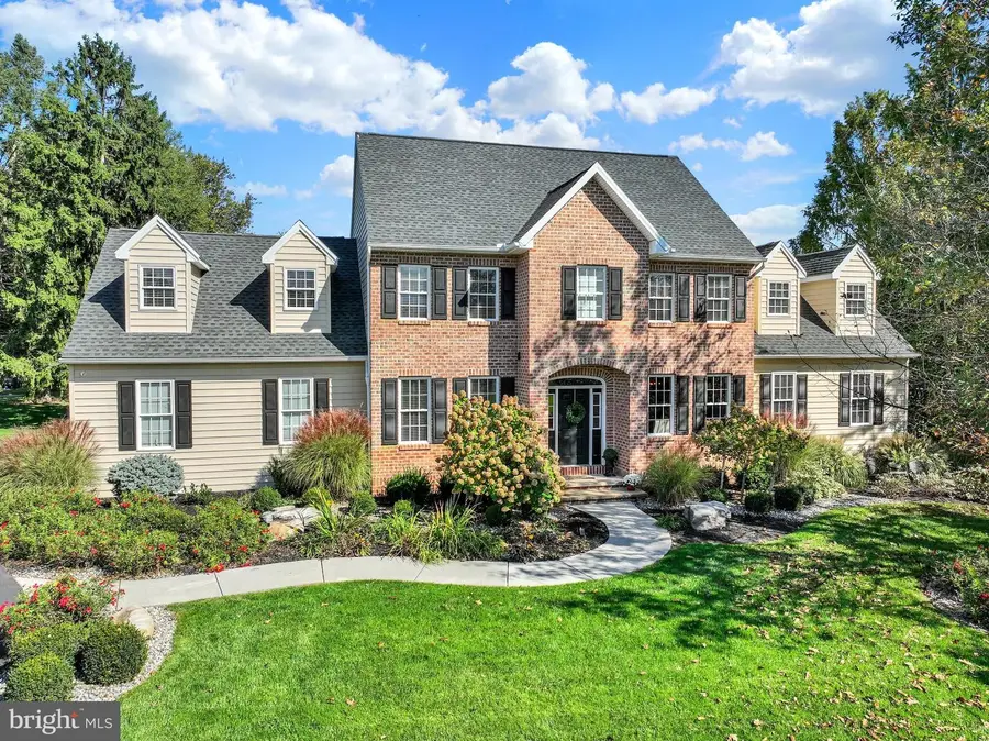 10 Burning Tree Ct, York, PA 17404 - #2