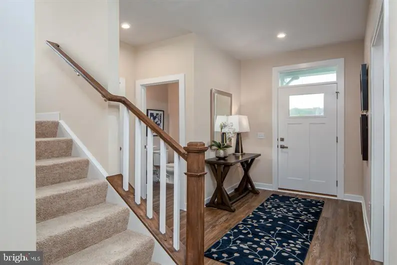 370 Kelso Dr, Camp Hill, PA 17011 - #2