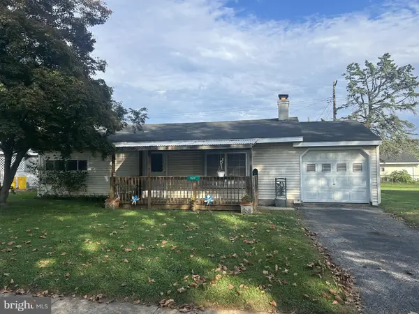 1511 Fireside Rd, YORK, PA 17404