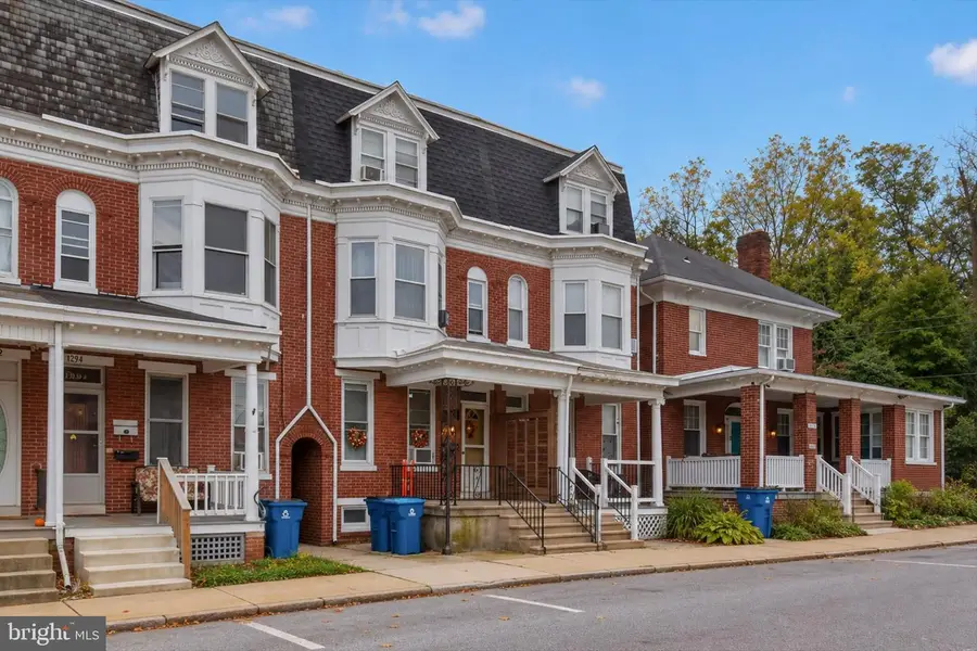 1296 W Princess St, York, PA 17404 - #2