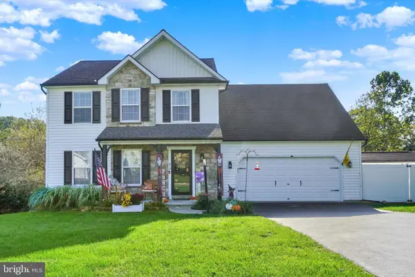 450 Abbey Dr, MOUNT WOLF, PA 17347
