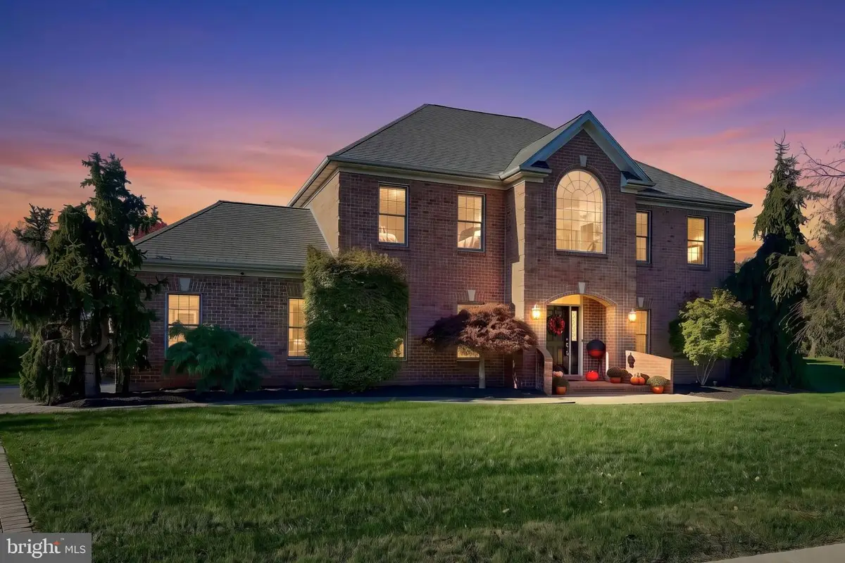 1132 Hogans Cv, York, PA 17404 - #1