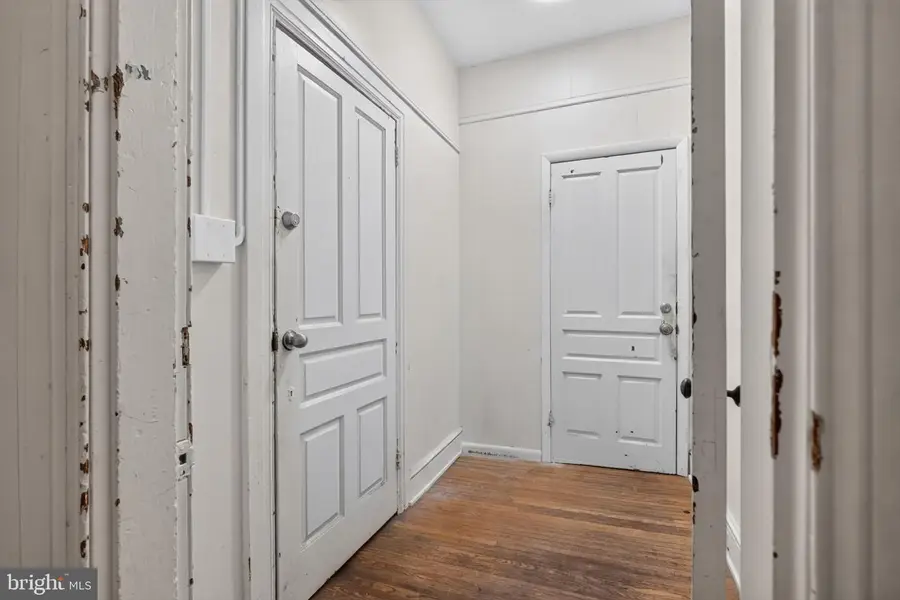 630 Roosevelt Ave, York, PA 17404 - #2