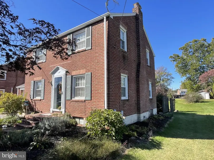 2726 N George St, York, PA 17406 - #3