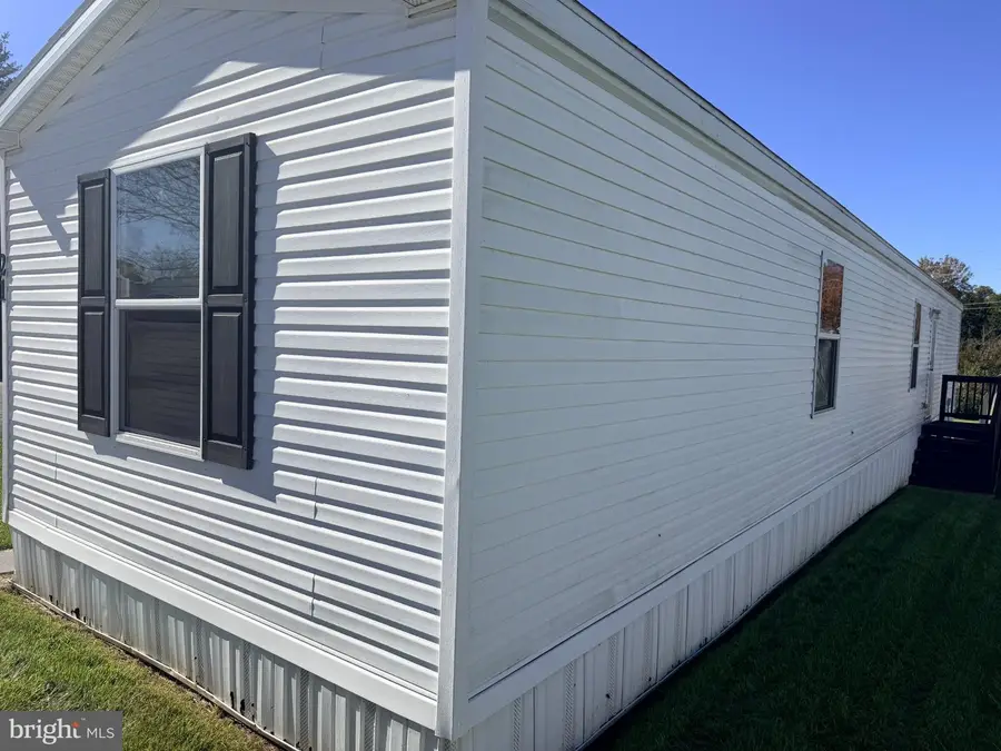 21 Chesapeake Est, Thomasville, PA 17364 - #2