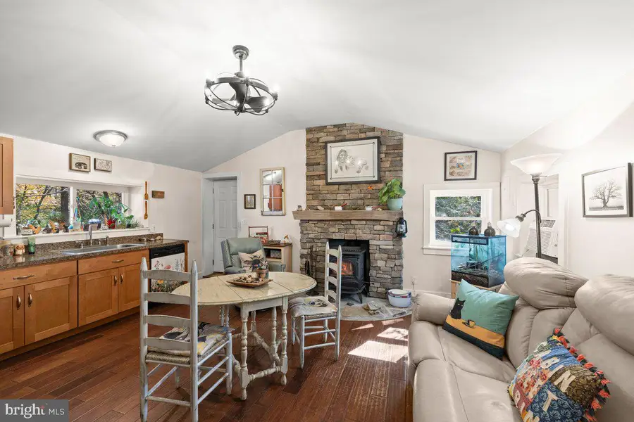 141 Honeymoon Ln, Airville, PA 17302 - #2