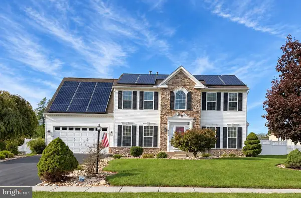 424 El Vista Dr, HANOVER, PA 17331