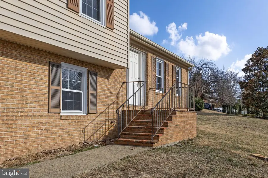 1703 Vermira Pl, Charlottesville, VA 22901 - #3