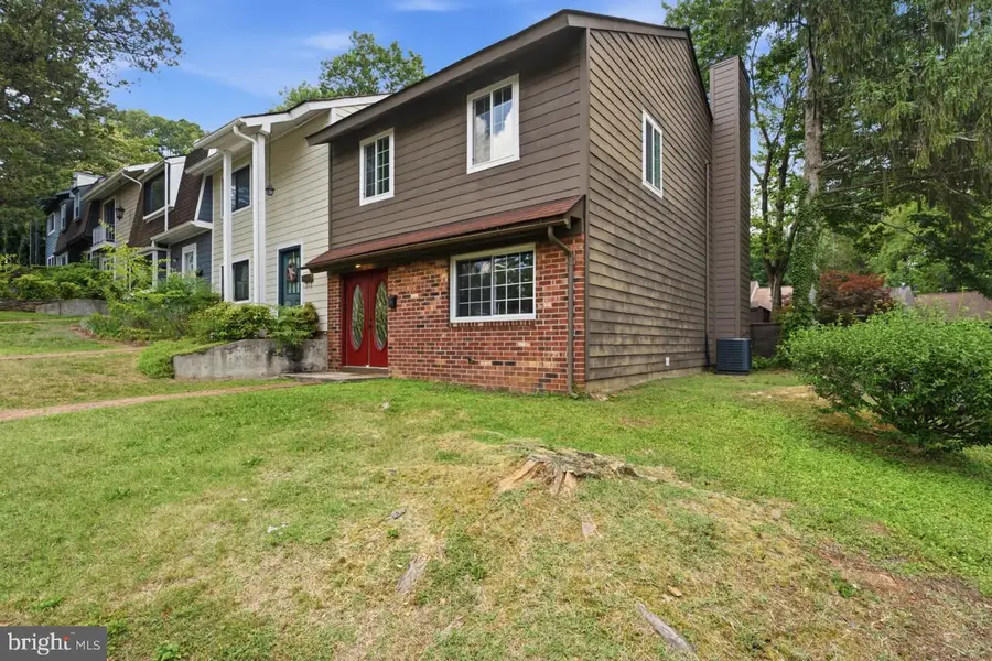 5 Woodlake Dr, Charlottesville, VA 22901 - #3