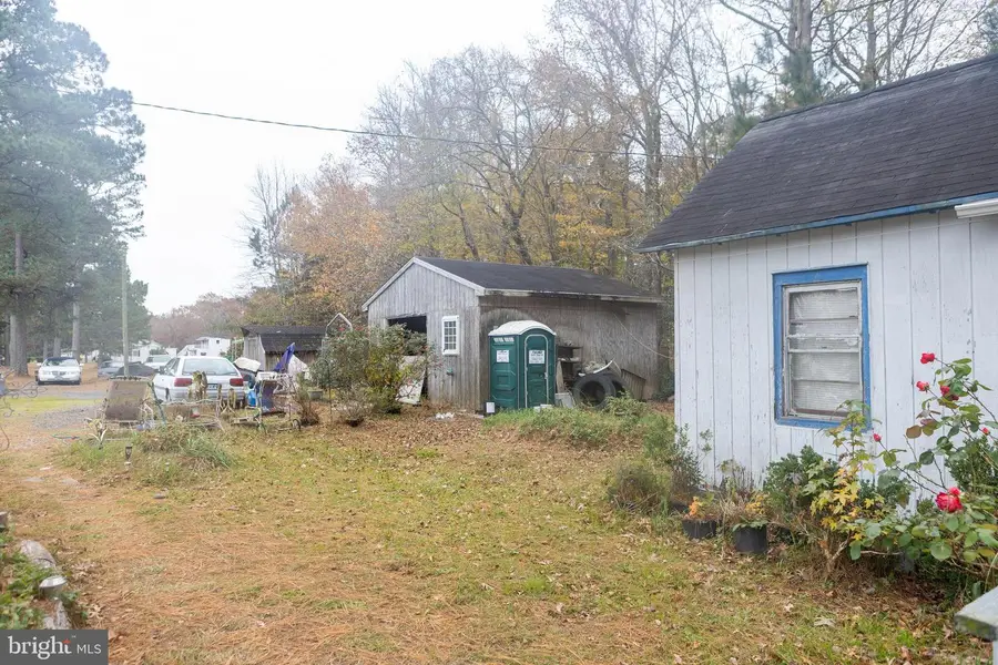 14212 Shell Bridge Rd, Painter, VA 23420 - Image #2