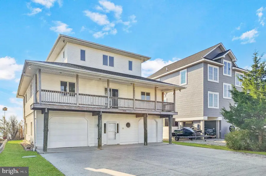 37424 Bayside Dr, Greenbackville, VA 23356 - #2