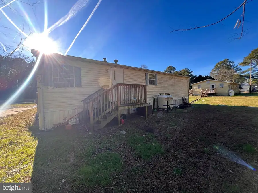 28145 Whites Neck Rd, Parksley, VA 23421 - Image #2