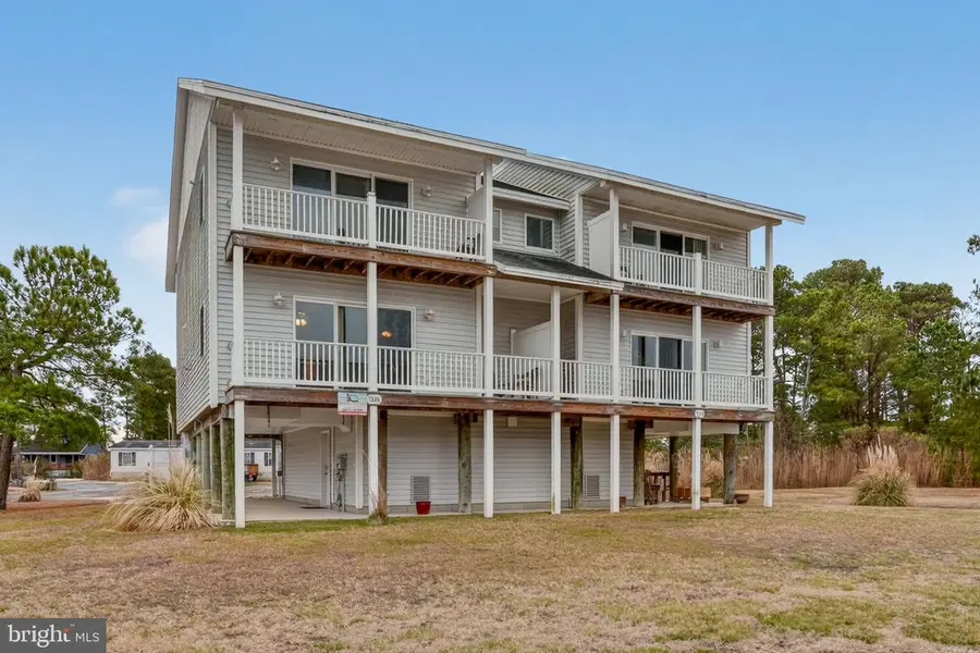 7518 Doe Bay Ln, Chincoteague Island, VA 23336 - Image #3