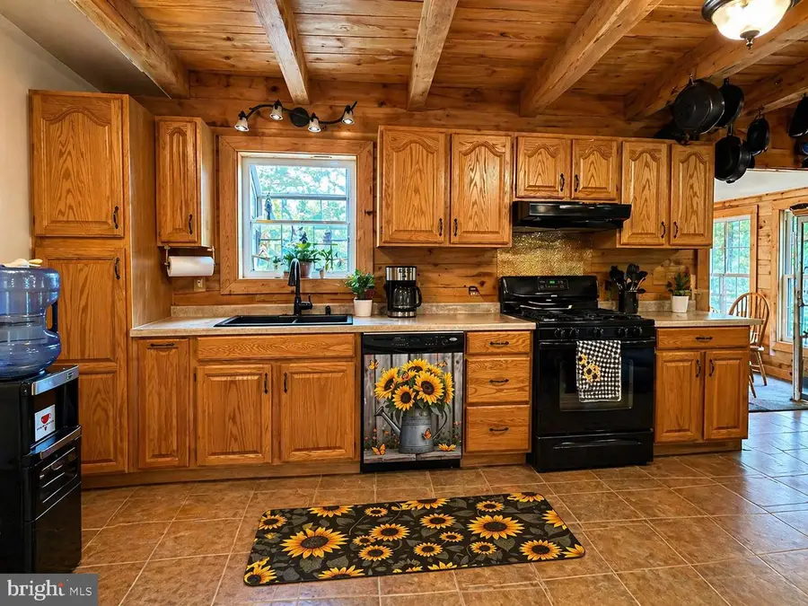 33529 Watts Bay Dr, Wallops Island, VA 23337 - #3