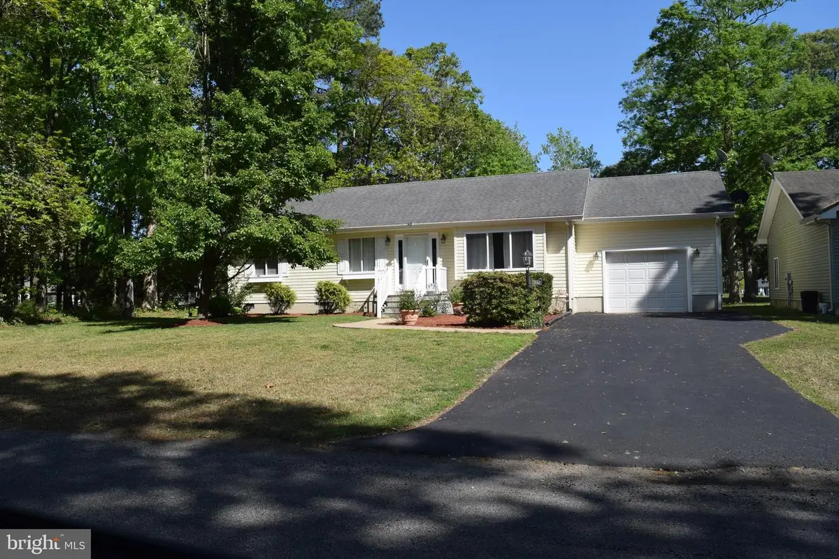 37142 Main Sail Ct, Greenbackville, VA 23356 - #1