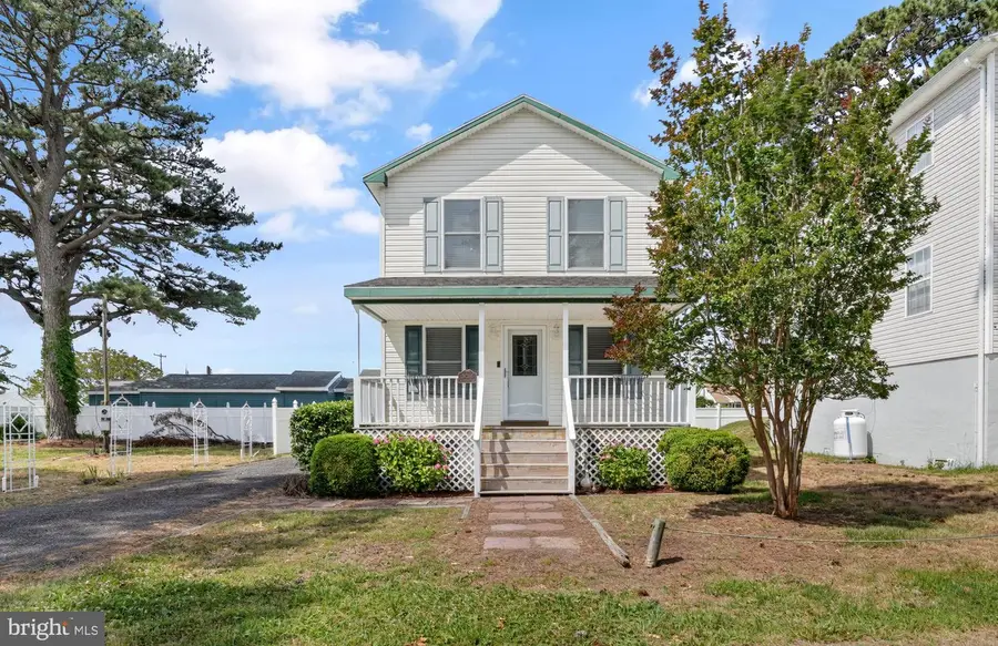 5138 Serenity Ln, Chincoteague Island, VA 23336 - #2