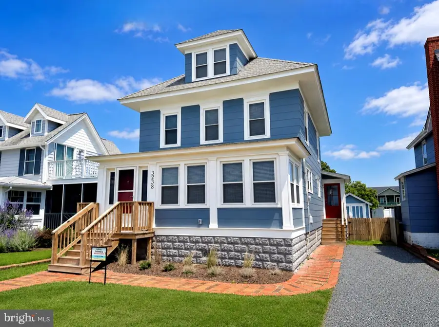 3238 Main St, Chincoteague Island, VA 23336 - #2
