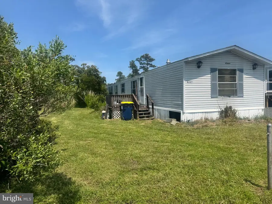 8207 Seahorse Dr, Chincoteague, VA 23336 - #2