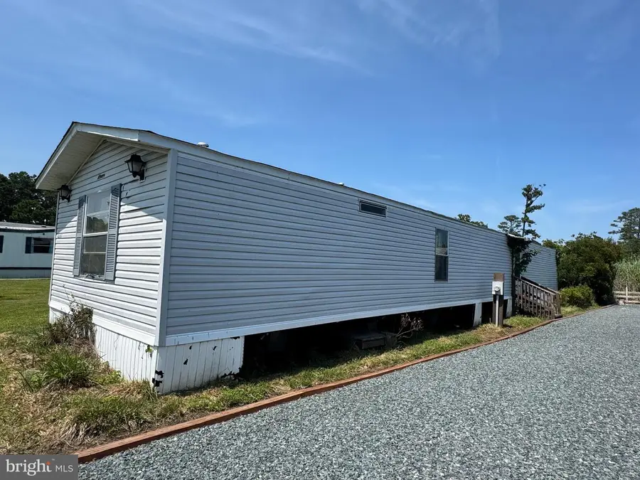 8207 Seahorse Dr, Chincoteague, VA 23336 - #3