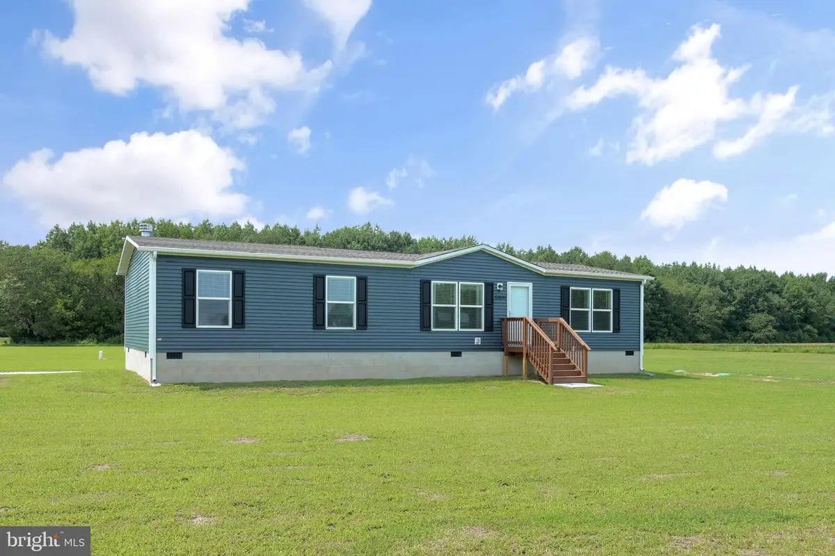 33030 Garrison Ln, Painter, VA 23420 - #1