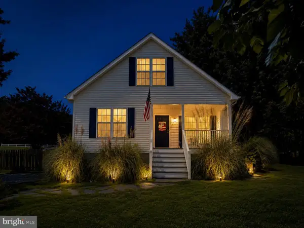31523 Sunrise Dr, PAINTER, VA 23420