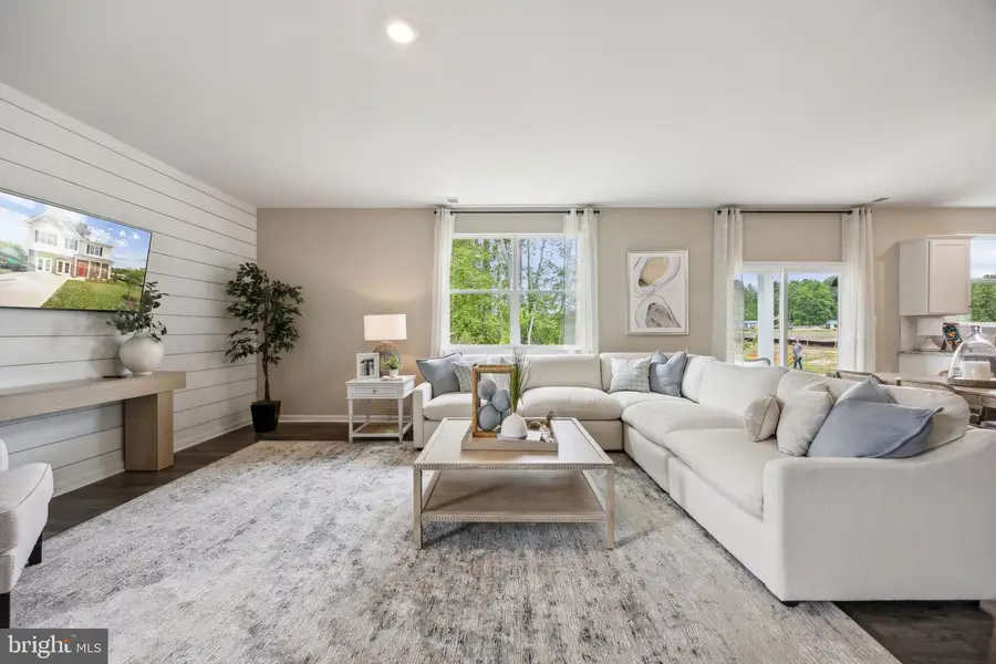 6 Avonwoods Ct, Staunton, VA 24401 - #2