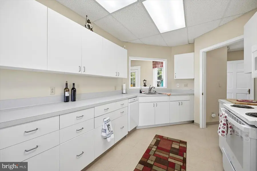 38 Cherry Grove Road, Middlebrook, VA 24459 - #3