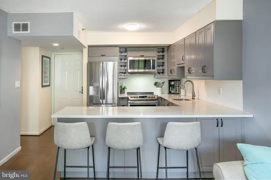 1001 N Randolph St N #1020, Arlington, VA 22201 - Image #2