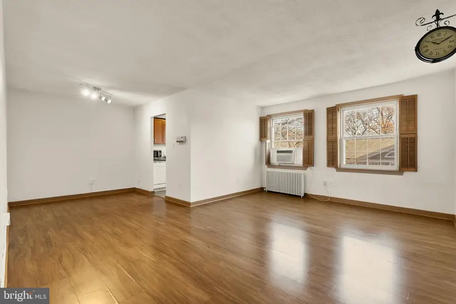 5010 Columbia Pike #6, Arlington, VA 22204 - Image #2