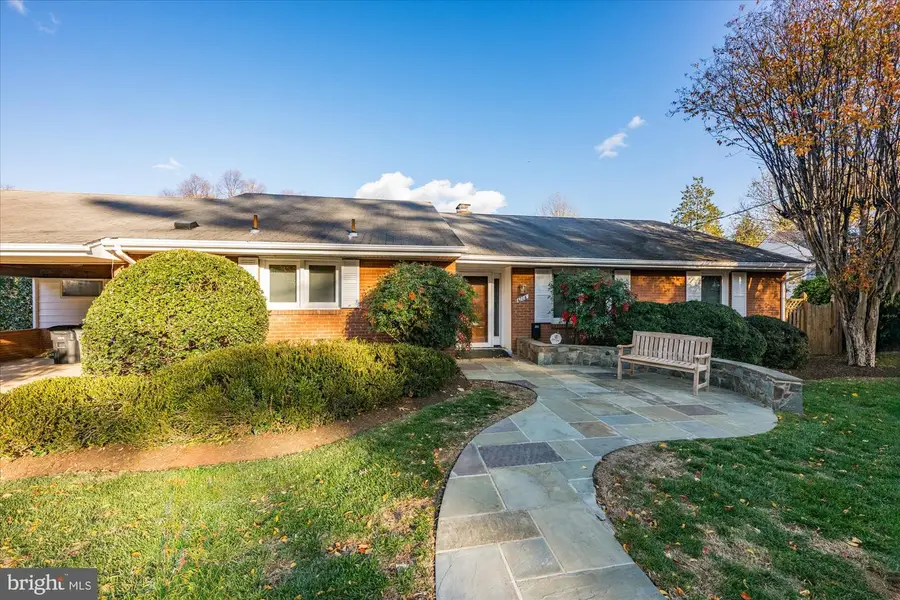 4714 33rd St N, Arlington, VA 22207 - Image #2