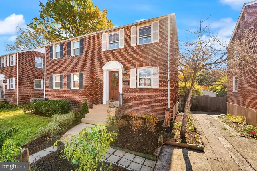 3726 3rd St S, Arlington, VA 22204 - Image #2