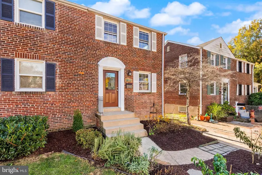 3726 3rd St S, Arlington, VA 22204 - Image #3